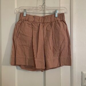 Everlane shorts